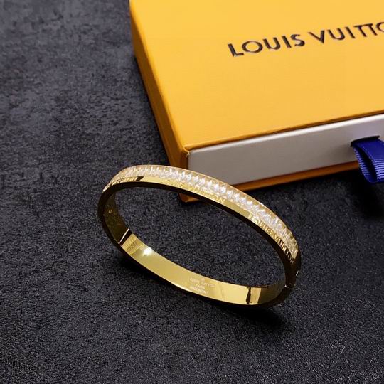 LV Bracelet 11lyh637